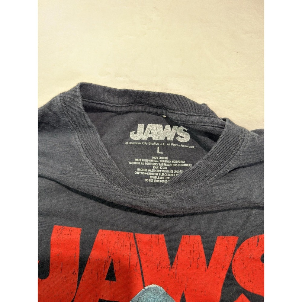 JAWS Shirt Mens Large Black Shark Movie Graphic T-Shirt Tee Horror Short Sleeve - Picture 3 of 7
